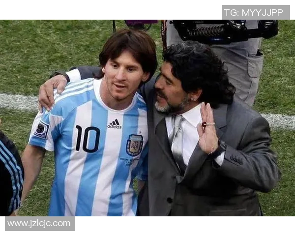 足球巨星风采展现：从梅西到C罗的传奇之路与辉煌成就